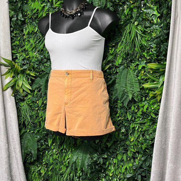 Women Shorts XL Musturd Yellow Stretch Waist Rolled Hem NWT Old Navy 1563‎ - Picture 1 of 11
